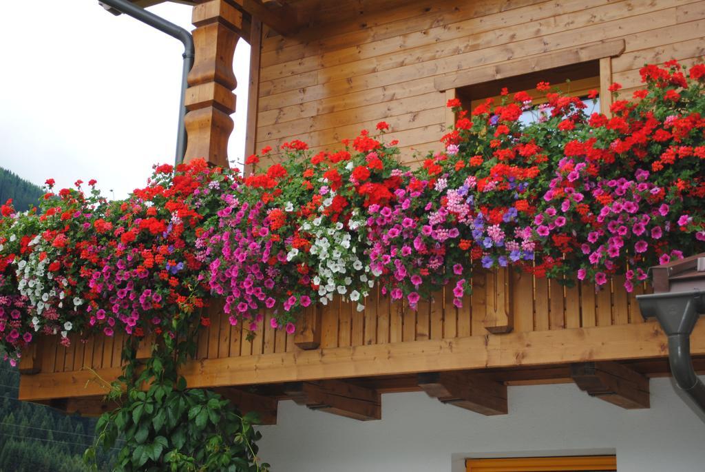Haus Untergand Lägenhet Sankt Anton am Arlberg Exteriör bild